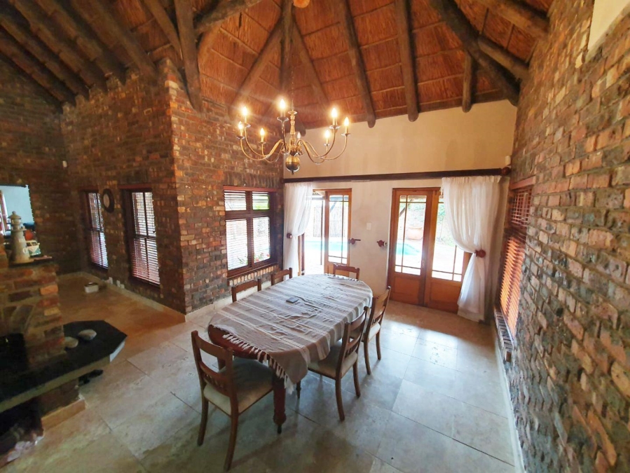 5 Bedroom Property for Sale in Sunset Beach Western Cape